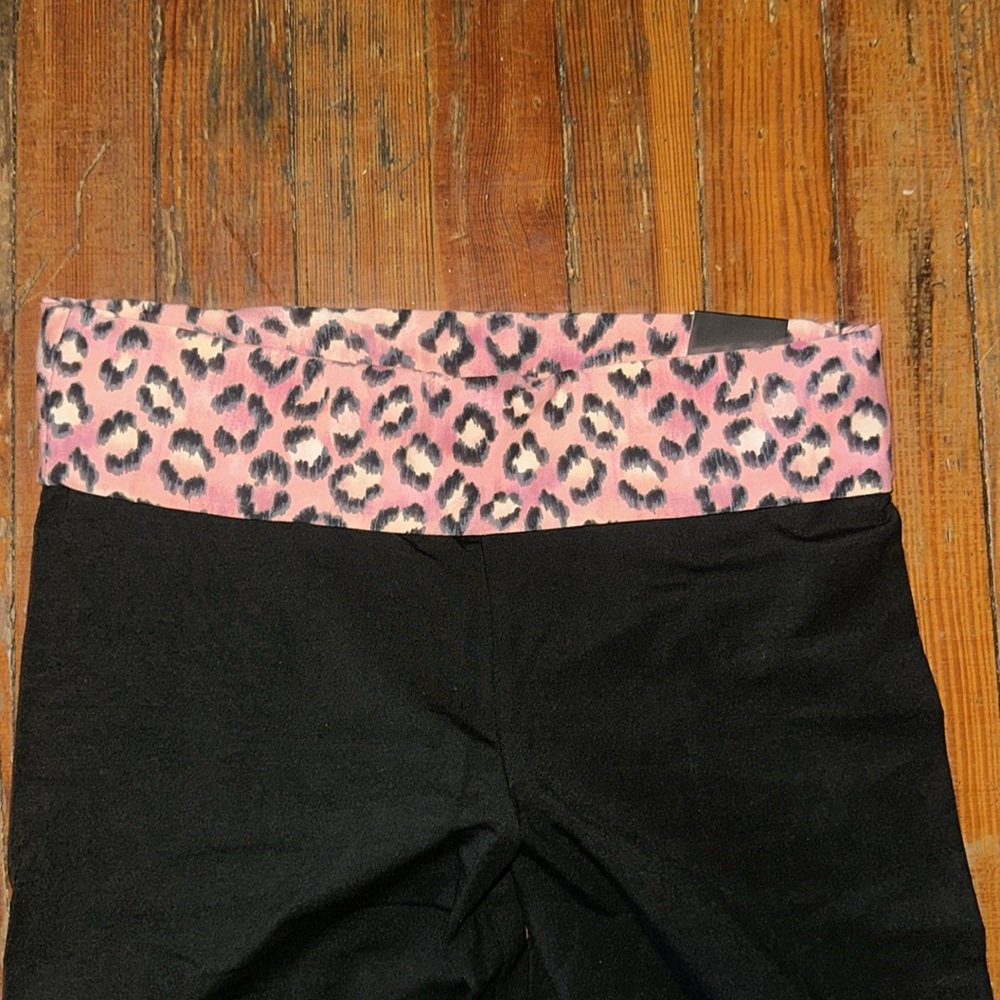 New Victoria’s Secret sport fold over pink animal print yoga pants leggings Y2K - Picture 3 of 3